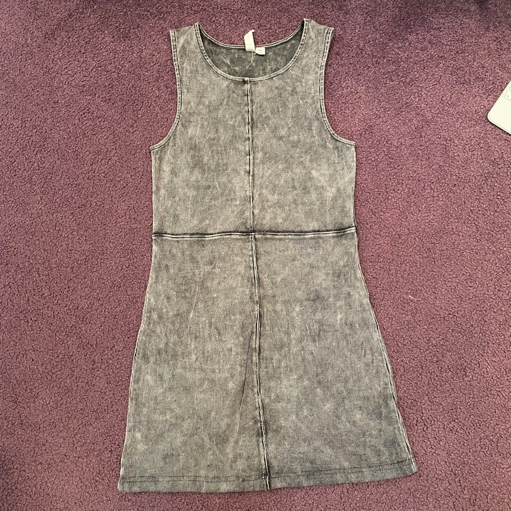 Gray dress